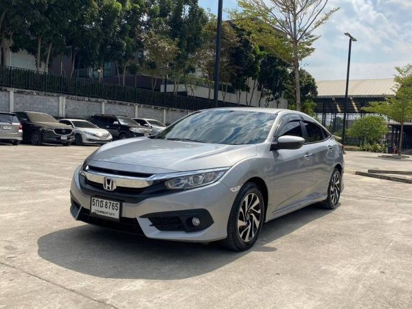 เจ้าของเดียว ไม่มีอุบัติเหตุ HONDA CIVIC 1.8EL ปี 2016